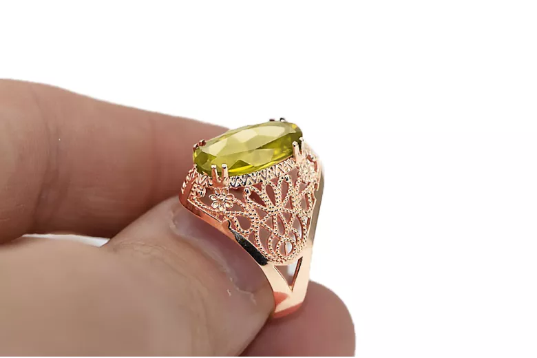 Vintage Jewlery Ring Yellow Peridot Original Vintage 14K Rose Gold vrc074r
